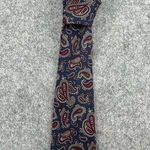 VTG Strawbridge & Clothier Tie Mens OS Paisley Navy Blue Burgundy Silk Italy EUC